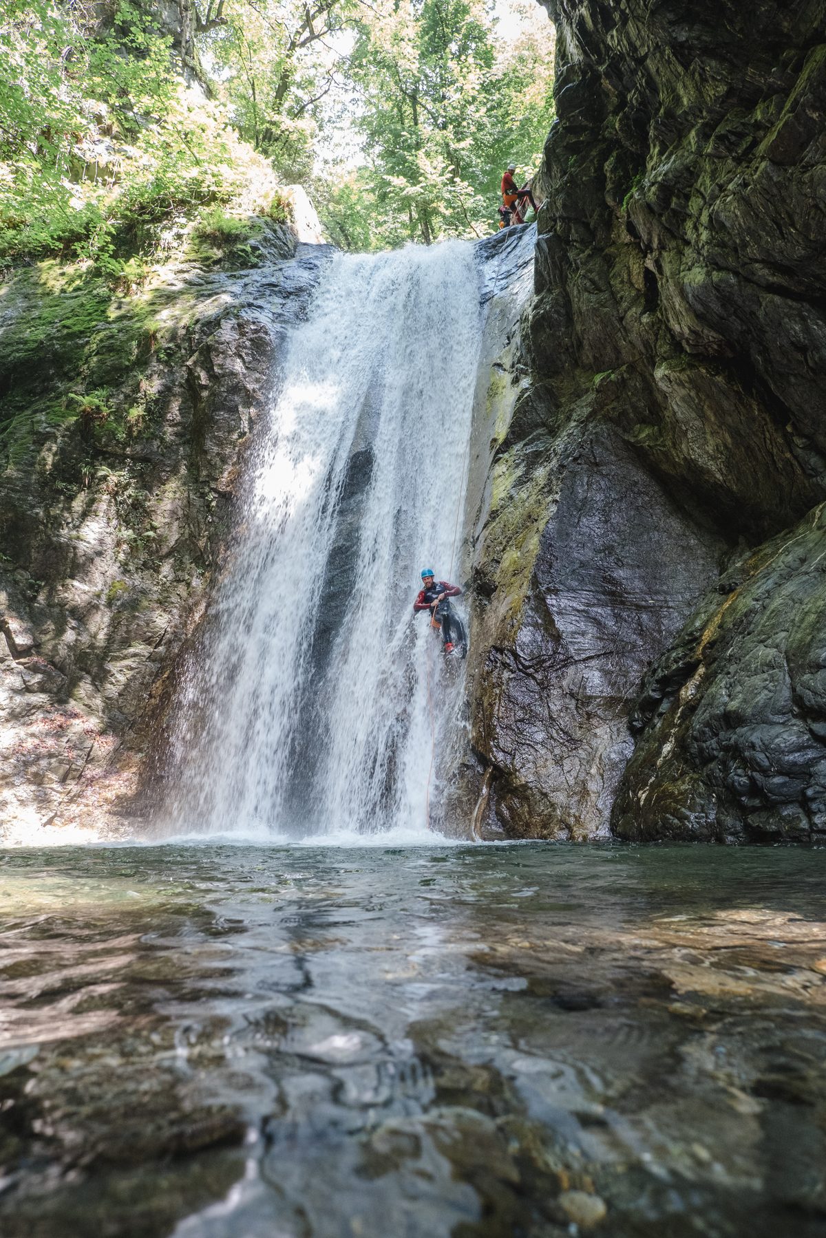 Abseilen am großen Wasserfall